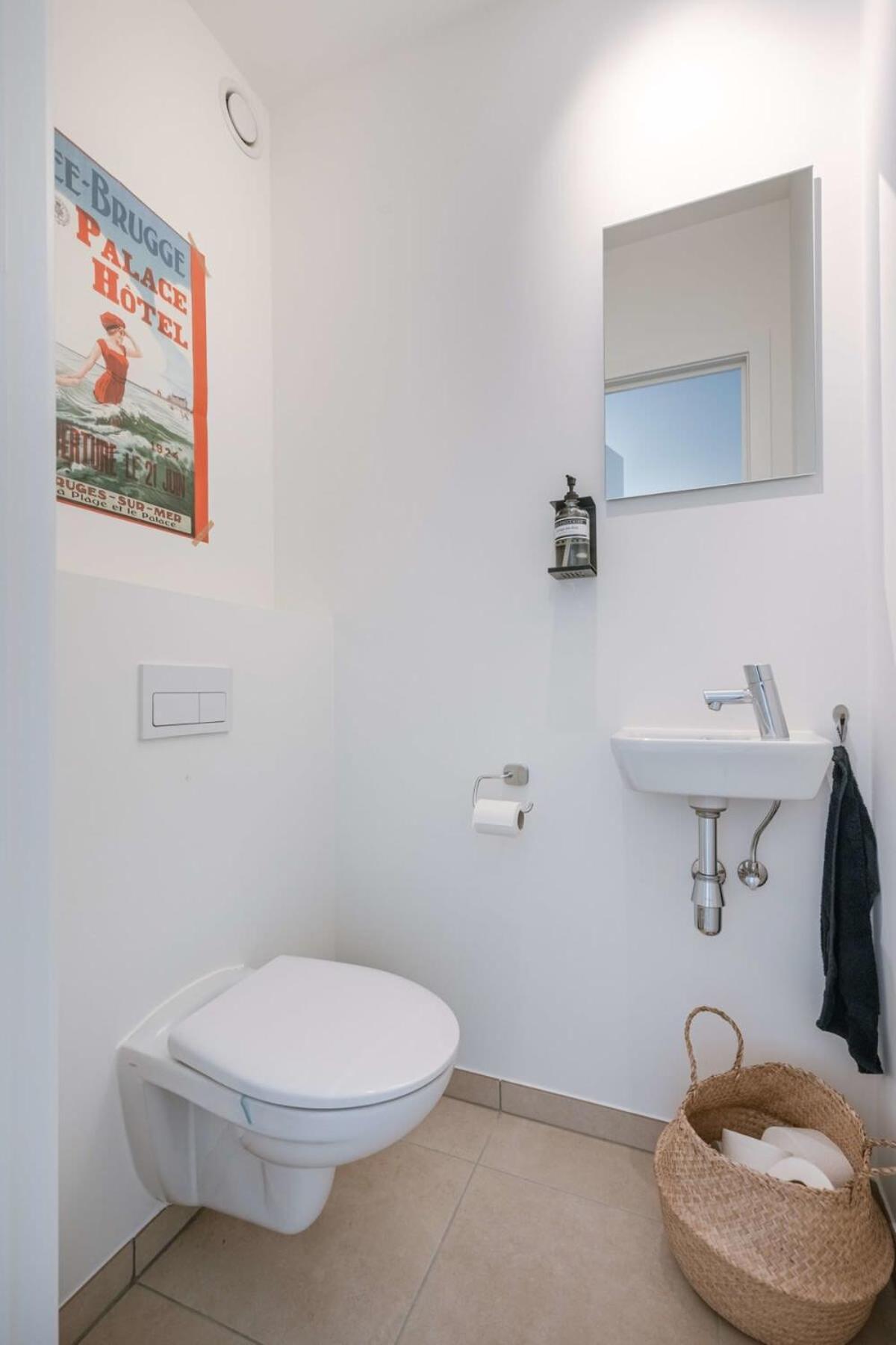 Appartement Huswell - Lovely New At The Harbor + Parking Brugge